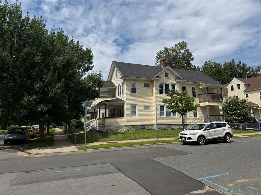 52-54 Westford Cir, Springfield, MA 01109 - #2