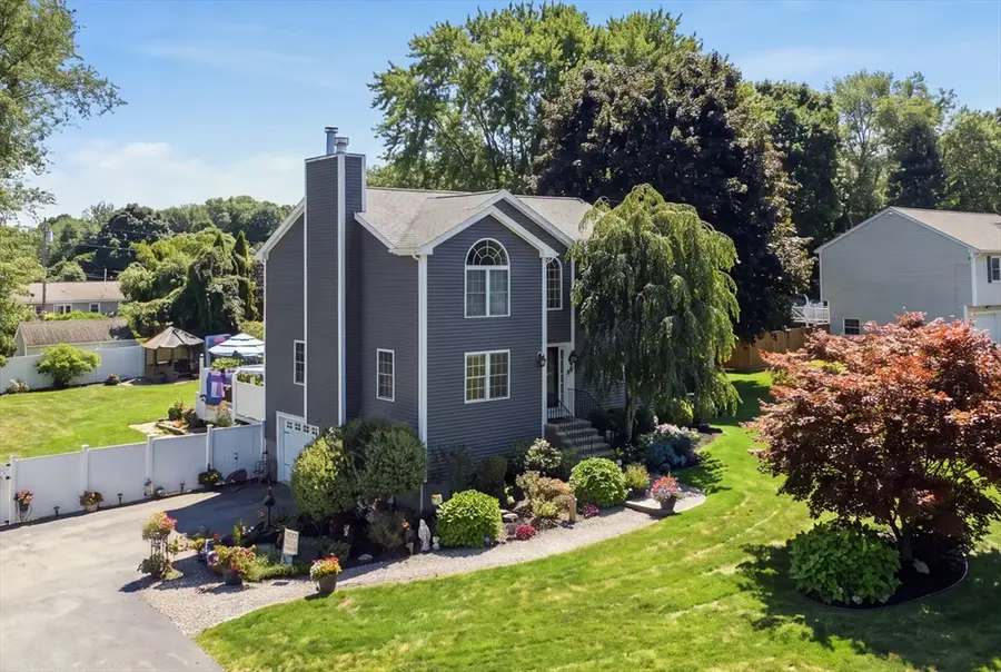 10 Fairfield Drive, Dudley, MA 01571 - #2