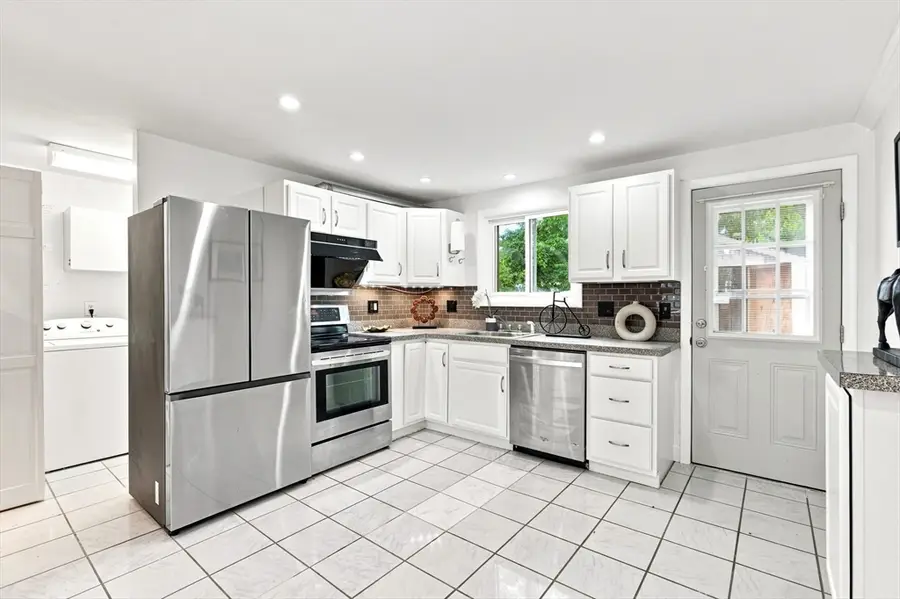 10 Freeman St #2, North Attleboro, MA 02763 - #2