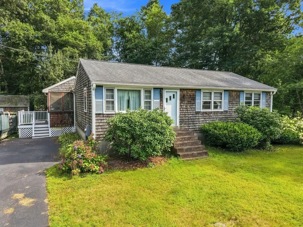 62 Purchase Street, Carver, MA 02330 - #1