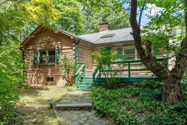 10 Old Shirley Rd, Harvard, MA 01451