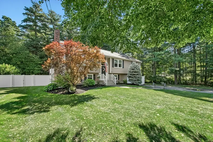 23 Dorchester Street, Wilmington, MA 01877 - #3