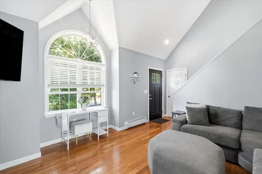 51 Avenue A St, Wareham, MA 02571 - #3
