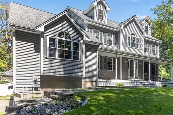 40 Adelman Rd, Billerica, MA 01821