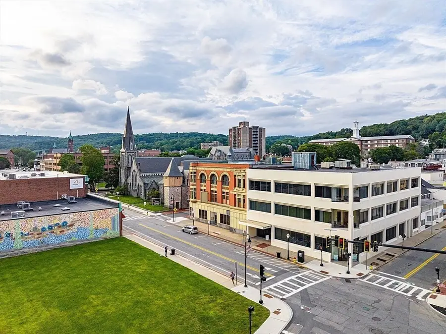 520 Main St., Fitchburg, MA 01420 - #3