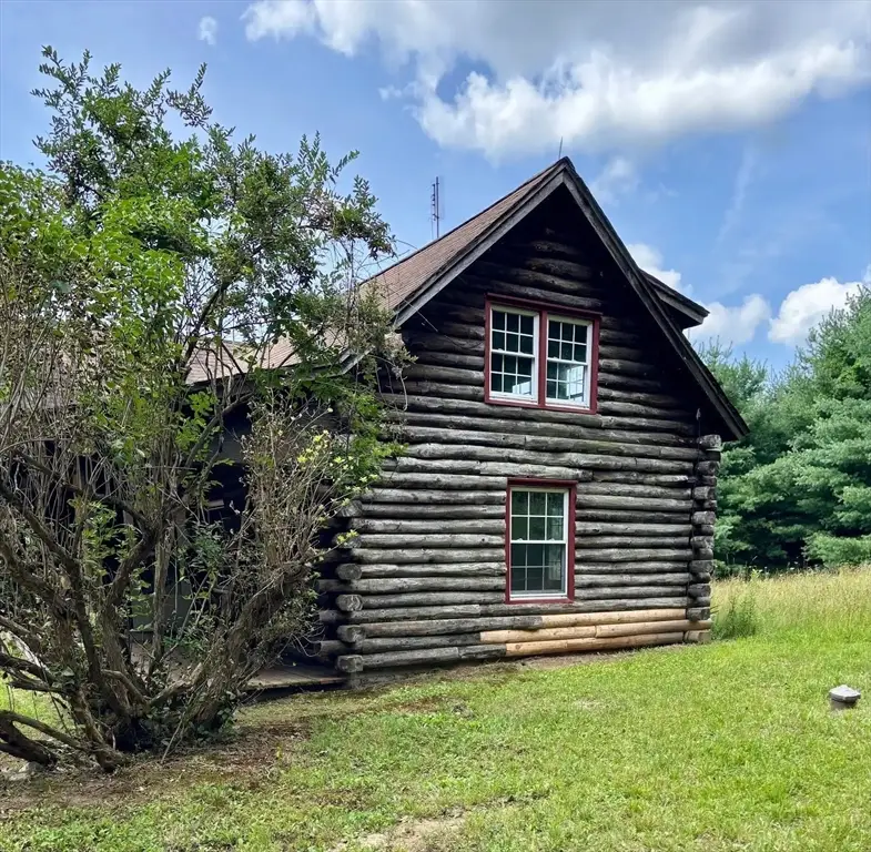 1352 Ashfield Rd, Conway, MA 01341 - #3