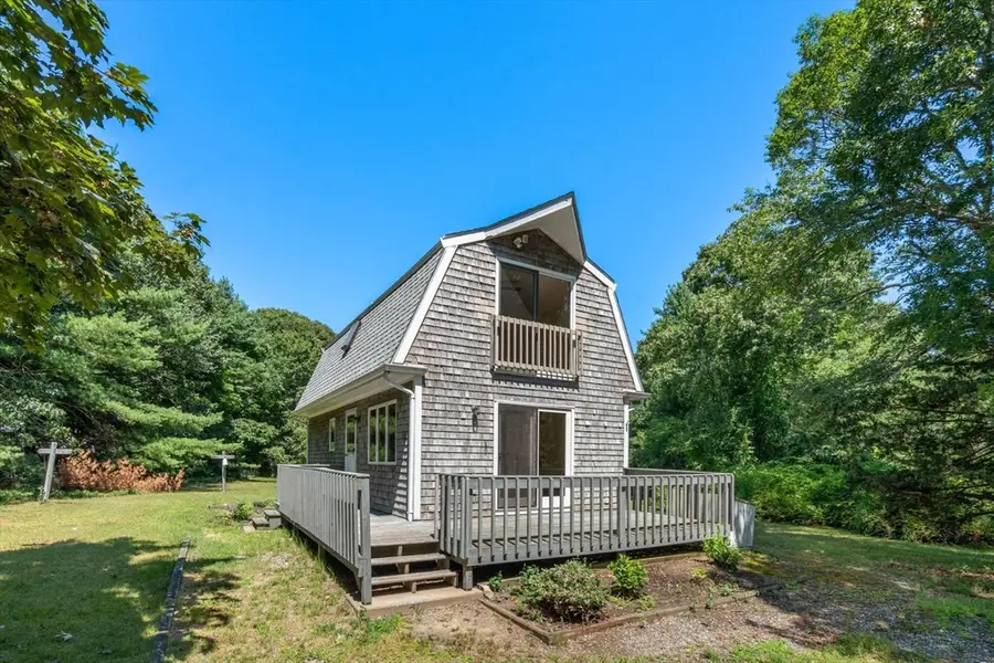 32 Acushnet Rd, Mattapoisett, MA 02739 - #2