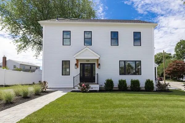 128 Carey Ave #128, Watertown, MA 02472