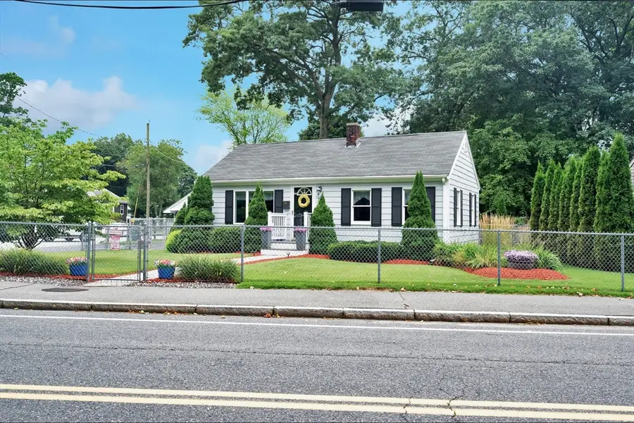 73 Green St, Abington, MA 02351 - #3