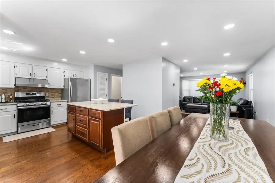 632 Washington St #A6, Braintree, MA 02184 - #3