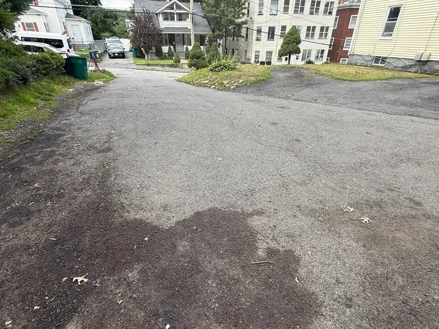 161 Plymouth St, Fitchburg, MA 01420 - #3