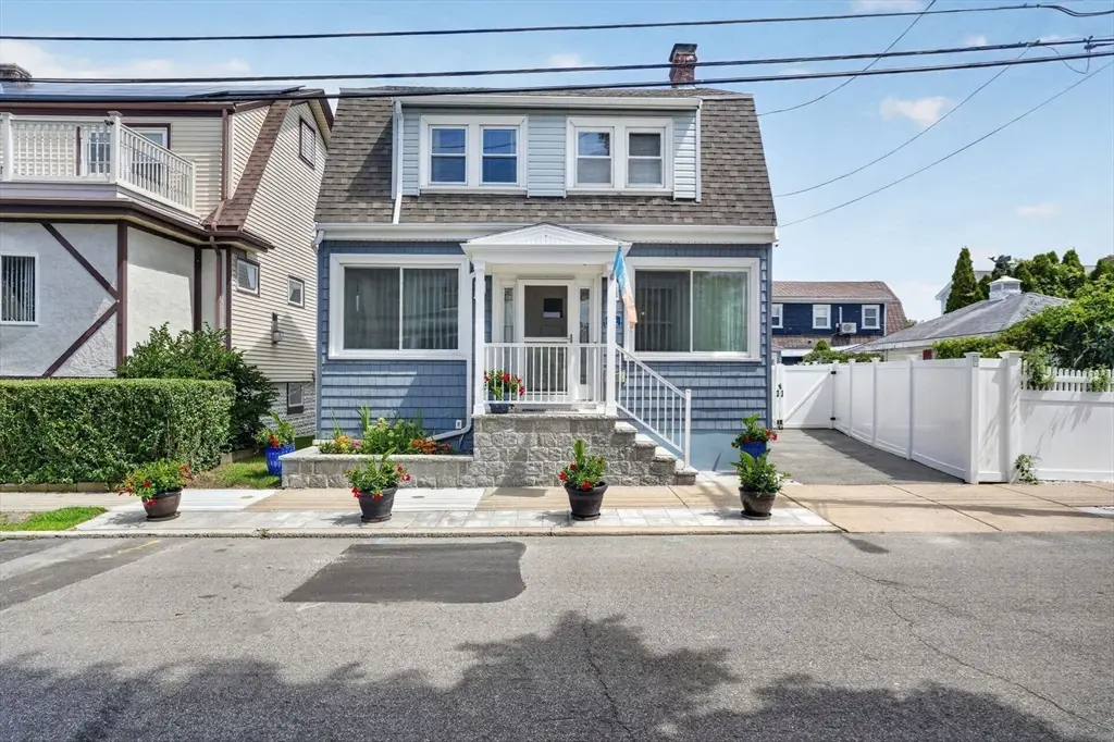 100 Whitin Ave, Revere, MA 02151 - #1