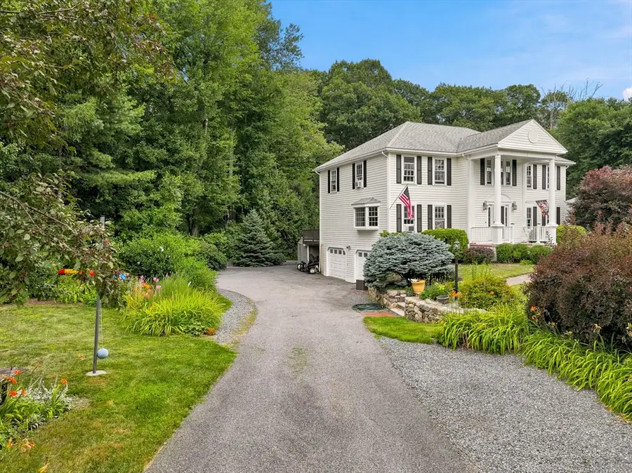 24 Crossbow Ln, North Andover, MA 01845 - #2