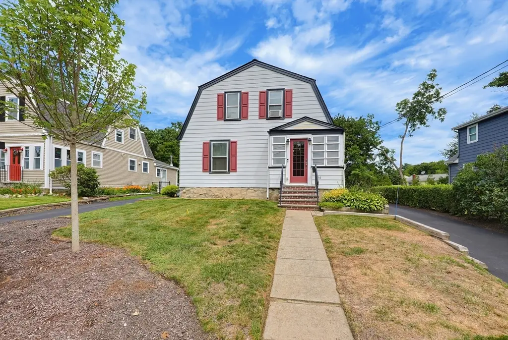 404 Park St, Stoughton, MA 02072 - #1