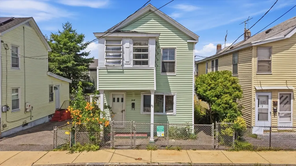40 North St, Lowell, MA 01852 - #1