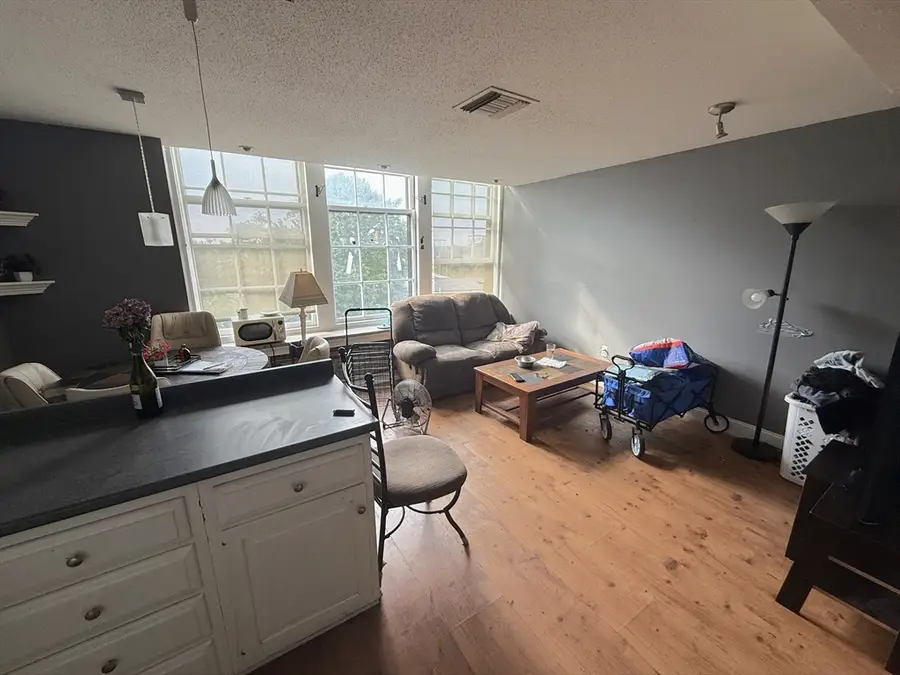 201 Thorndike St #2-27, Lowell, MA 01852 - #2