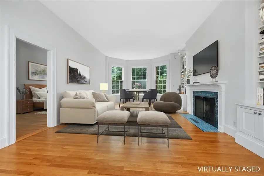 233 Commonwealth Avenue #7, Boston, MA 02116 - #3