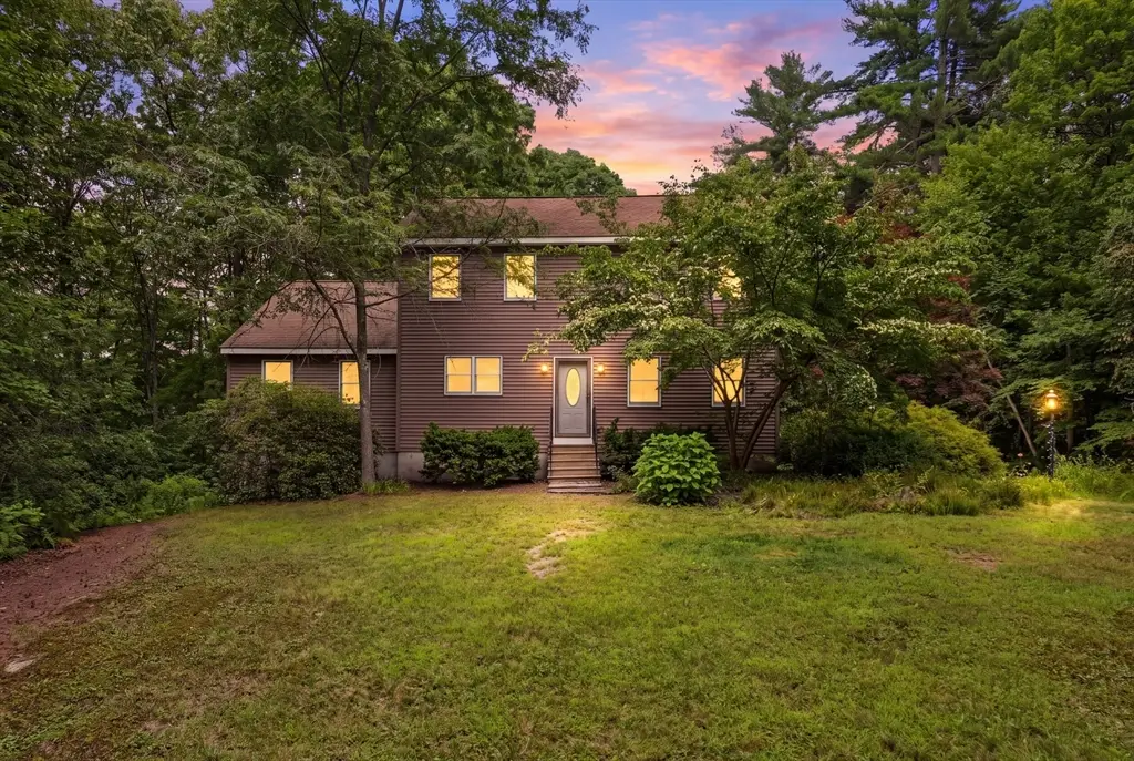 232 Gold St, Belchertown, MA 01007 - #1