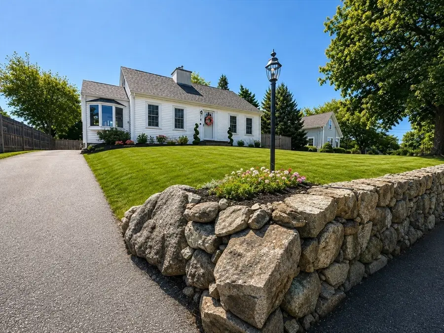 238 Liberty St, Braintree, MA 02184 - #2