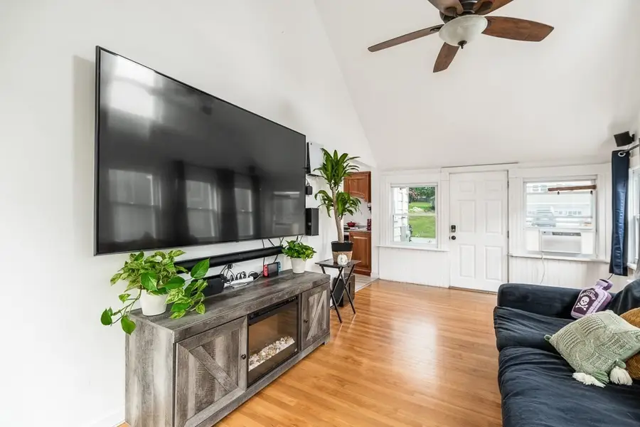 9 Orleans, Salem, MA 01970 - #3