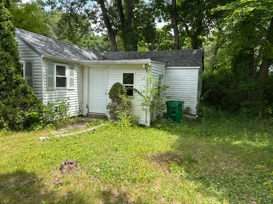 42 Olive St, Ashland, MA 01721 - #3