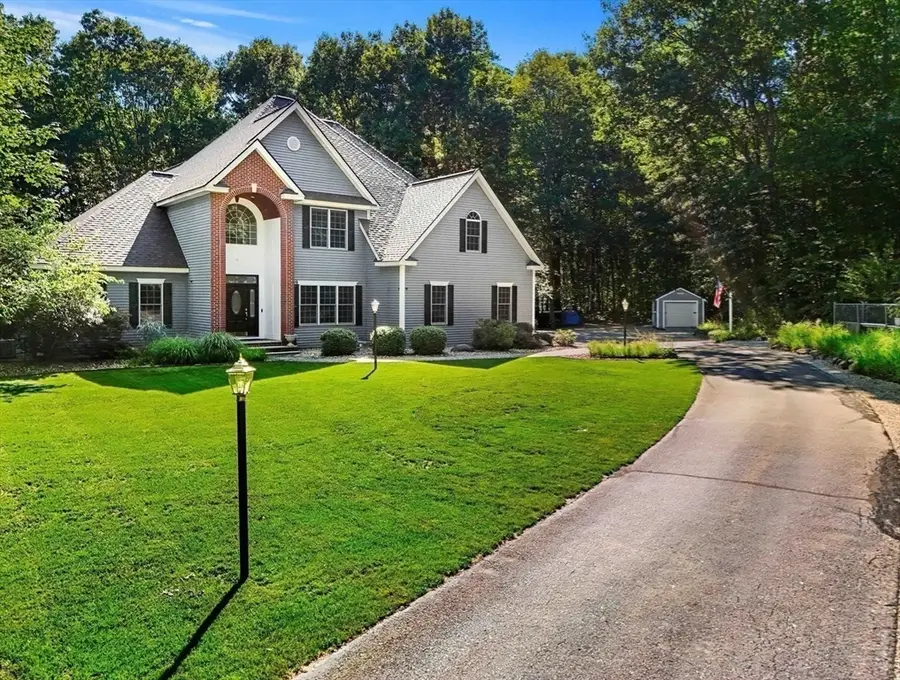 6 Evergreen Drive, Plaistow, NH 03865 - #2