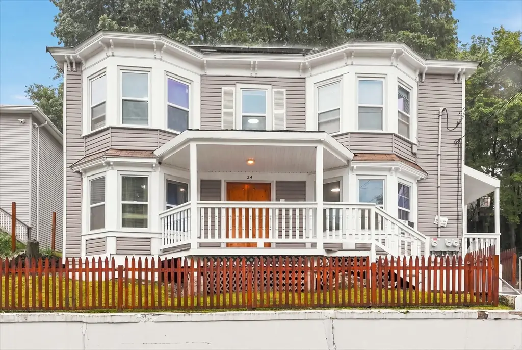 24 Walnut St, Fitchburg, MA 01420 - #1