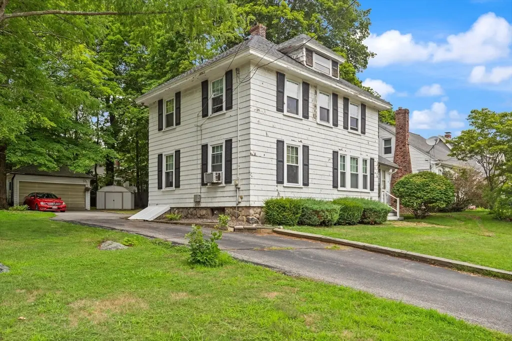 15 Willow Street, Reading, MA 01867 - #1