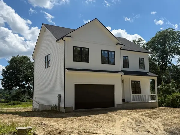 2 Hayat Circle, Shrewsbury, MA 01545