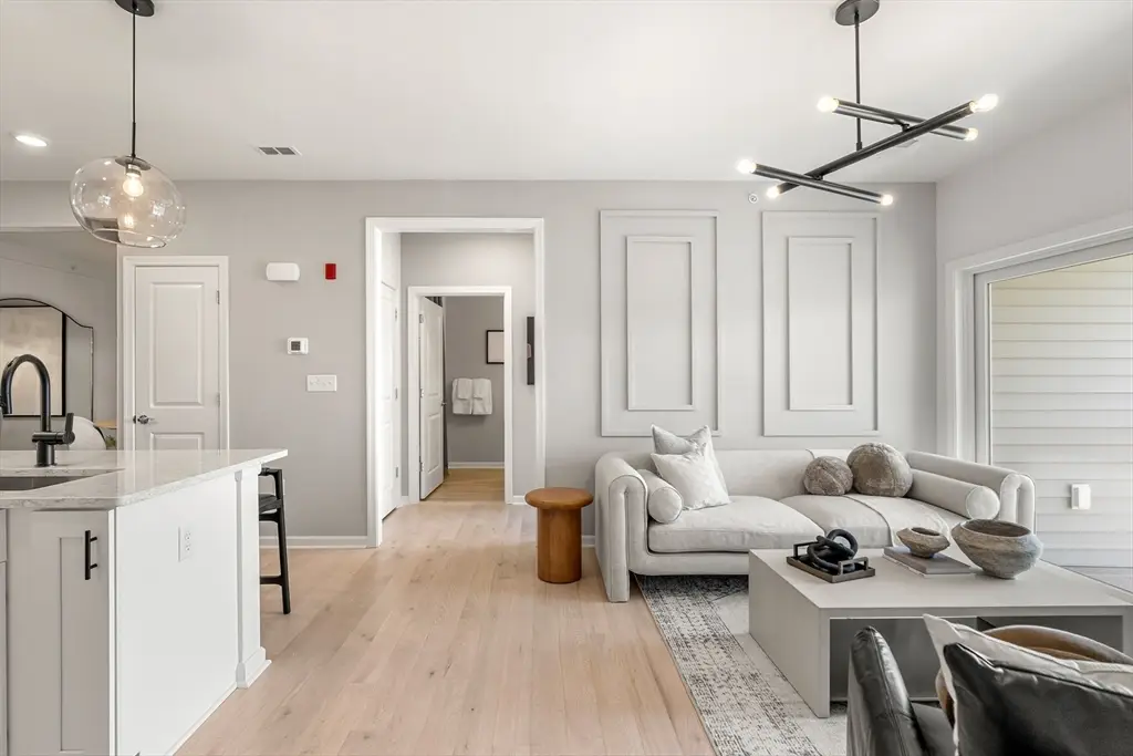 399 Neponset #409, Canton, MA 02021 - #1