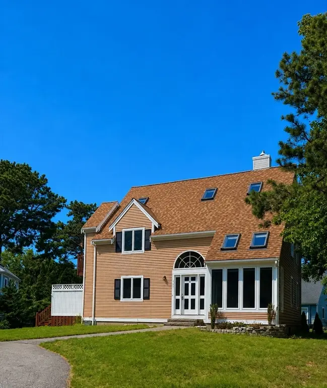 131 Whippoorwill Cir, Mashpee, MA 02649 - #2