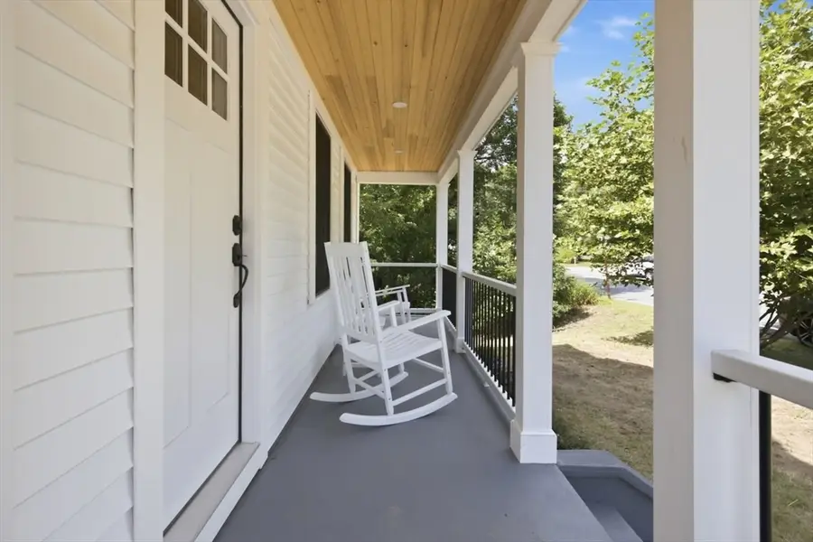 21 King Street, Hanover, MA 02339 - #3