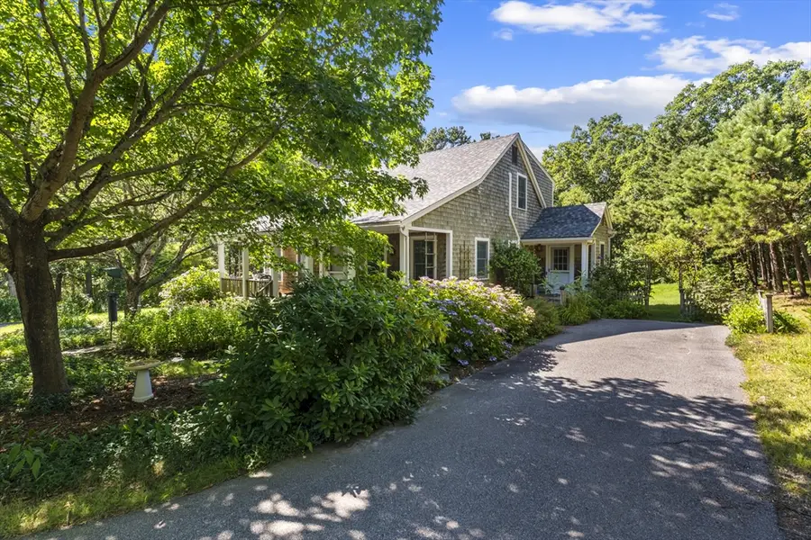 419 Satucket Rd, Brewster, MA 02631 - #2