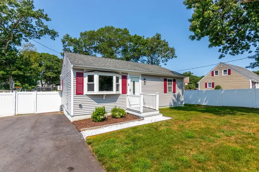 4 Standish Ave, White Island Shores, MA 02538 - #2