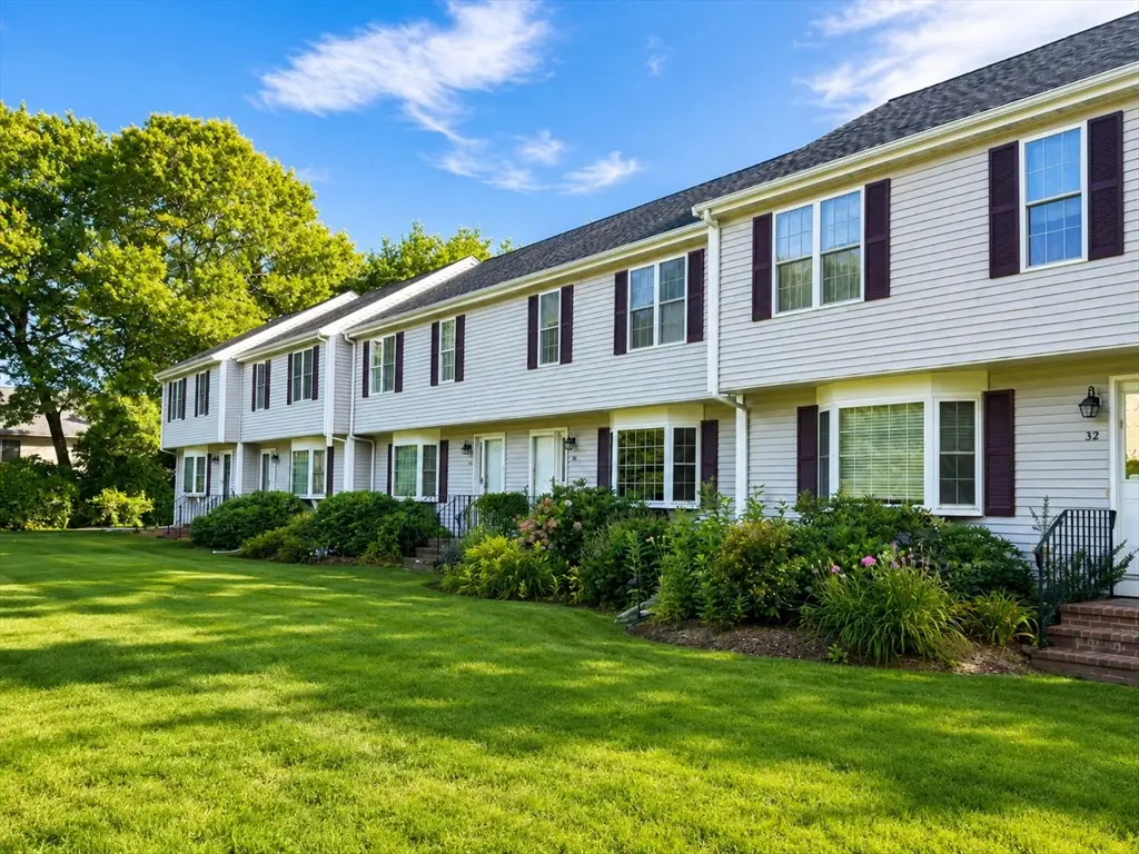 34 Old Plymouth St #34, East Bridgewater, MA 02333 - #1