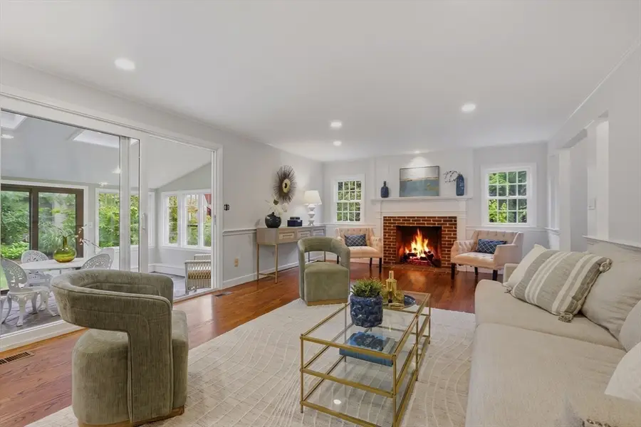 6 Edmonds Rd. #6, Concord, MA 01742 - #3