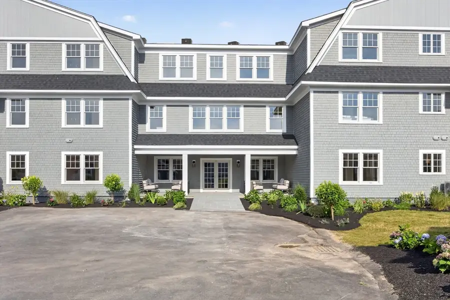533 Woods Hole Rd #E104, Falmouth, MA 02543 - #2