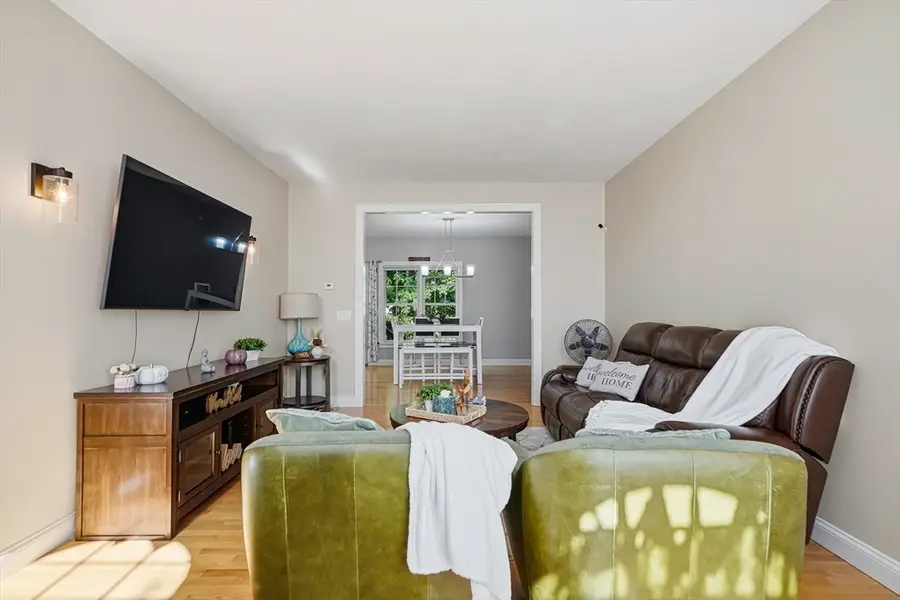 13 Knowlton Cir #13, Upton, MA 01568 - #2