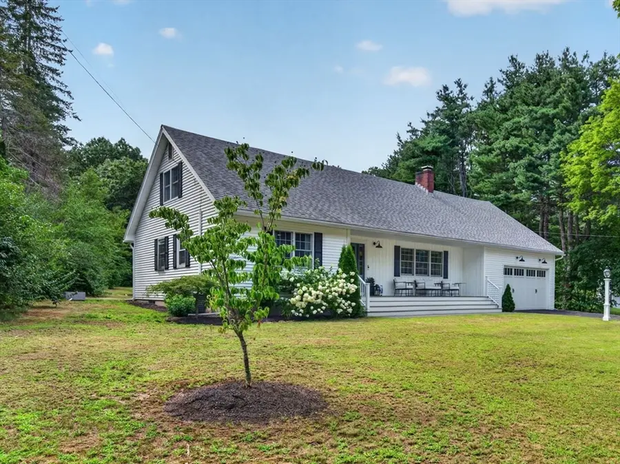 6 Hawthorne Cir, Andover, MA 01810 - #2