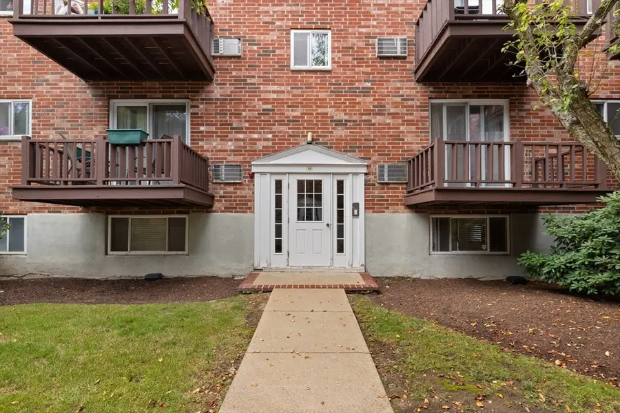 38 Westgate Rd #1, Chestnut Hill, MA 02467 - #2