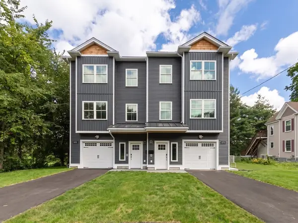 65 Dunstable Rd #B, Chelmsford, MA 01863