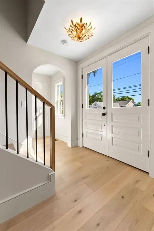 287 Merrimac St, Newburyport, MA 01950 - #3