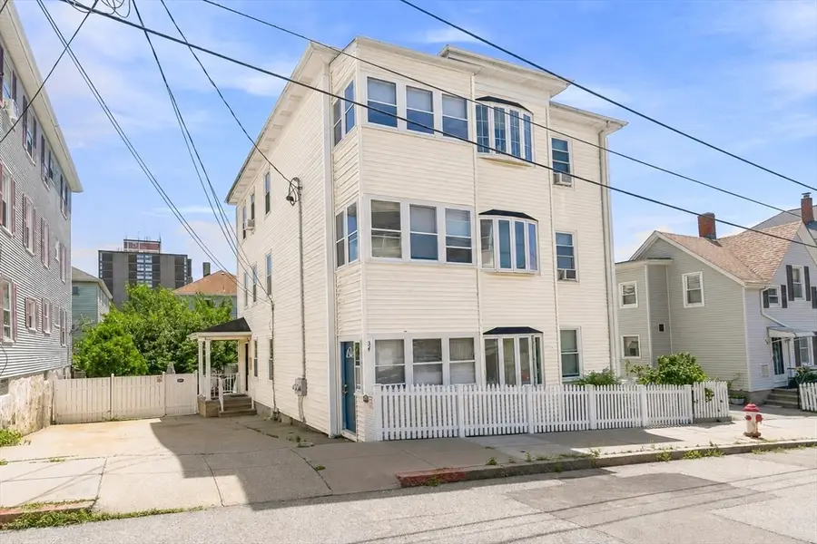 34 Everett St, Fall River, MA 02723 - #2