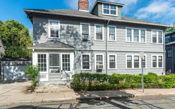 9 Goodman Rd, Cambridge, MA 02139