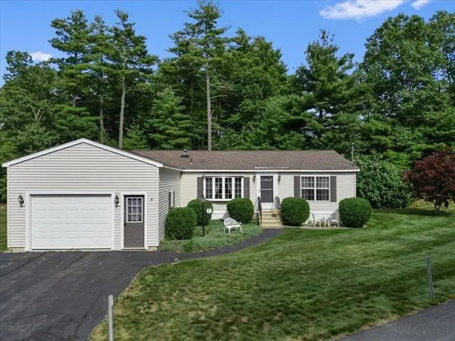 8 Stonegate Ln, Hampstead, NH 03841 - #1