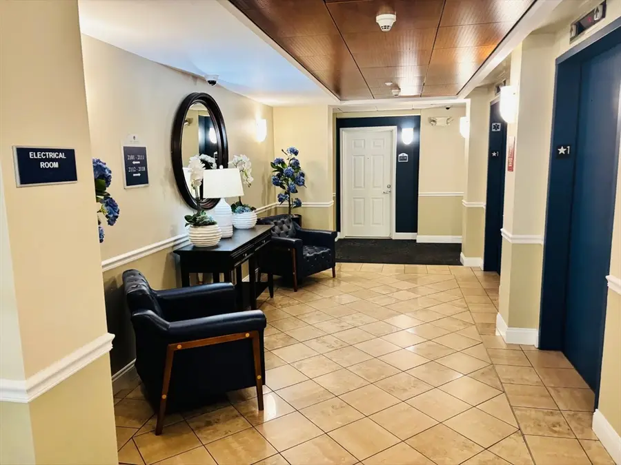 10 Seaport Dr #2515, Quincy, MA 02171 - #2