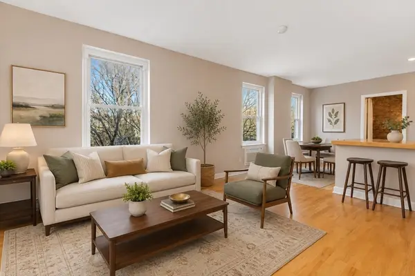 32 Fleet St #7, Boston, MA 02113