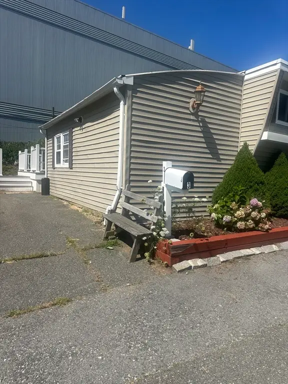 466 Newberry #3, Danvers, MA 01923 - #3