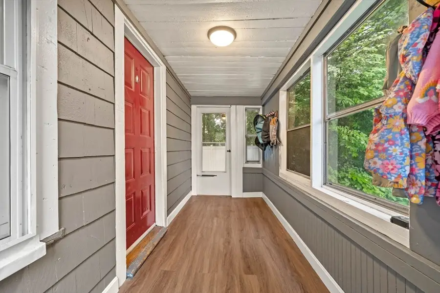 62 Tennyson Street, Worcester, MA 01610 - #3