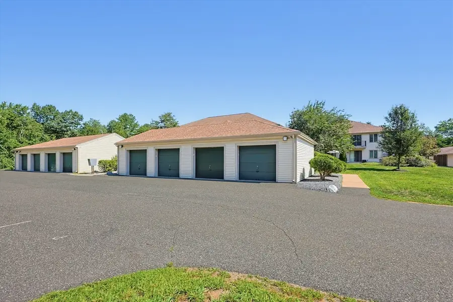 108 Norton Ave #9, Easton, MA 02334 - #3
